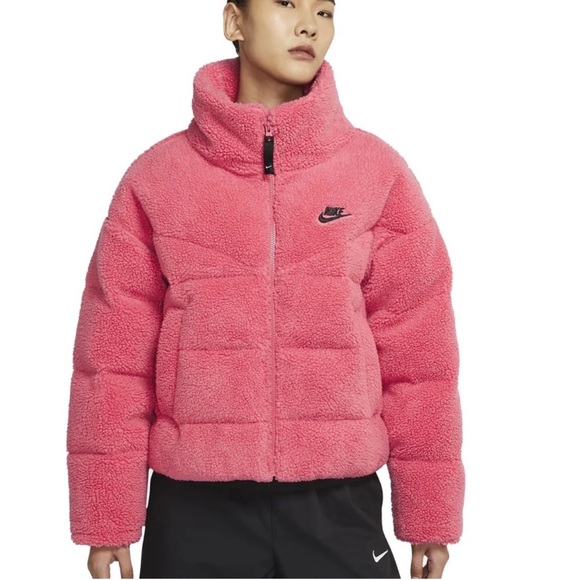 Nike THERMA-FIT City Series Sherpa Down Puffer Jacket - Picture 1 of 11